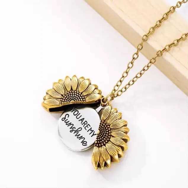 1 Pcs You Are My Sunshine Open Sunflower Necklace